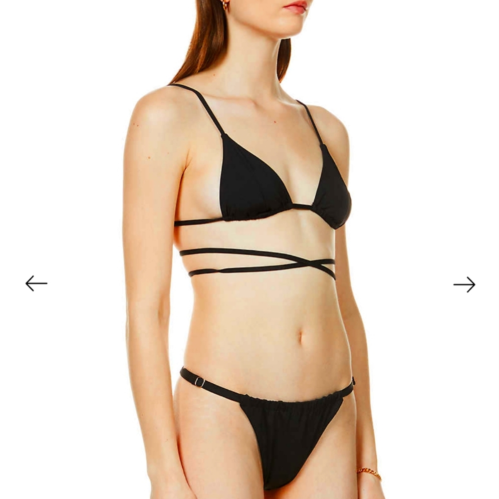 Weworewhat black bikini top M bottom S